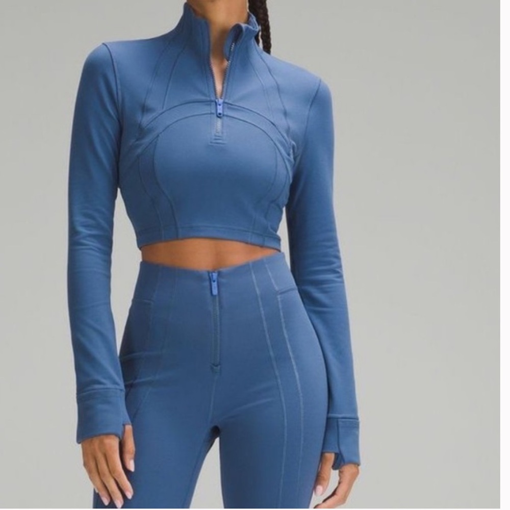 💙🩵 Lululemon Define Cropped Half Zip *Luon - pitch blue - Size 8💙🩵
